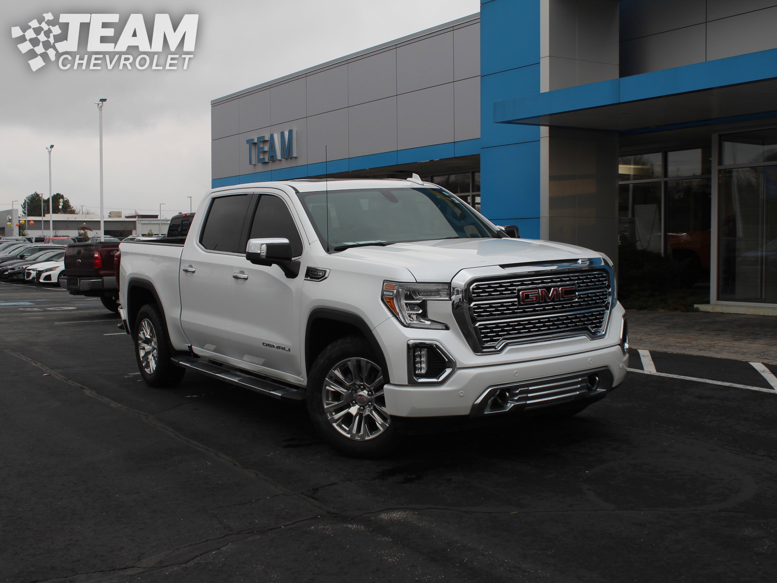 Certified 2021 GMC Sierra 1500 Denali image 2