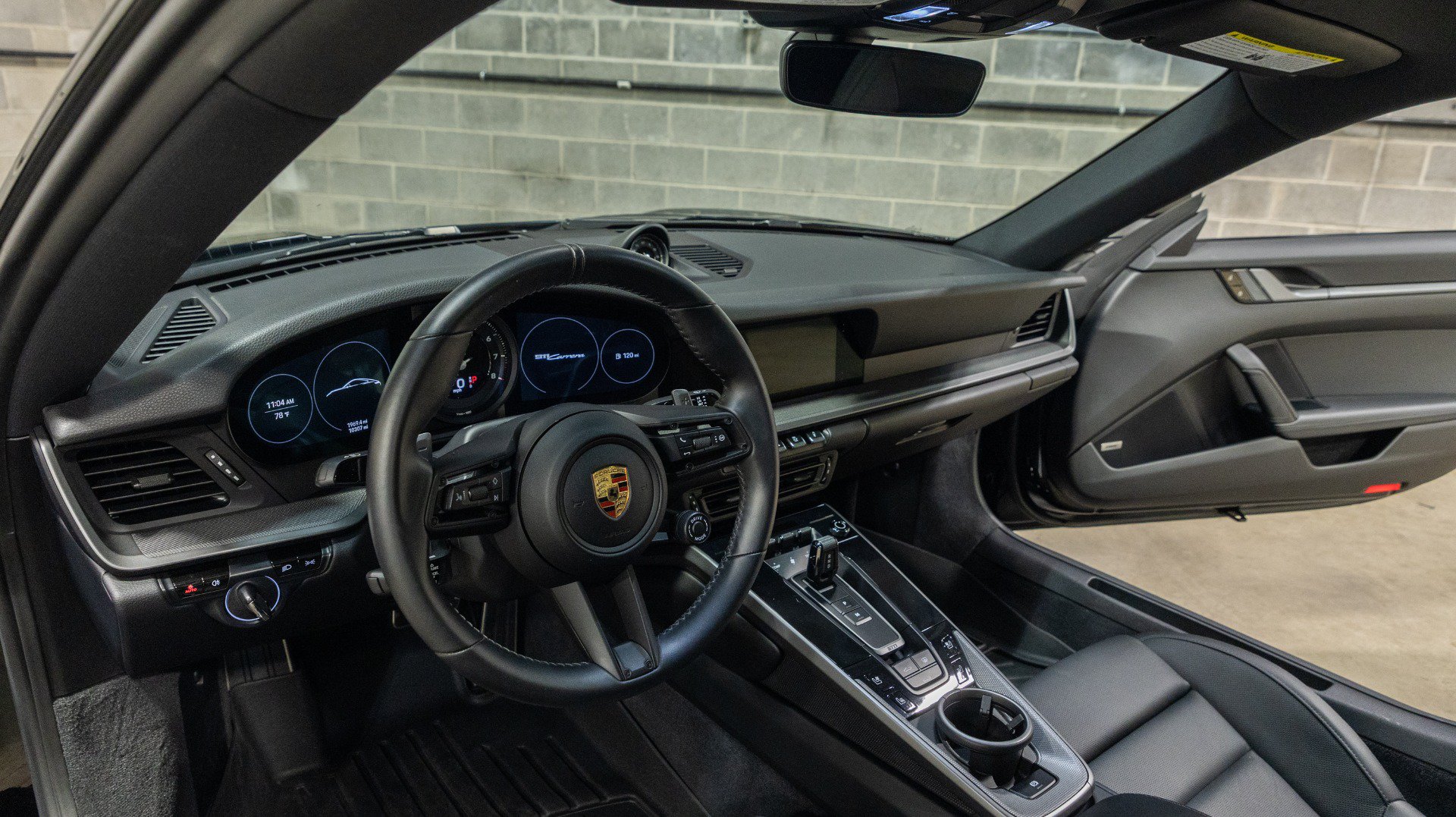 Used 2020 Porsche 911 Carrera RWD image 36