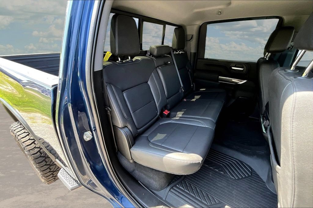 Used 2023 Chevrolet Silverado 3500 LTZ AWD/4WD image 28