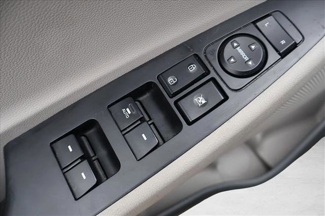 Used 2016 Hyundai Tucson Sport image 12