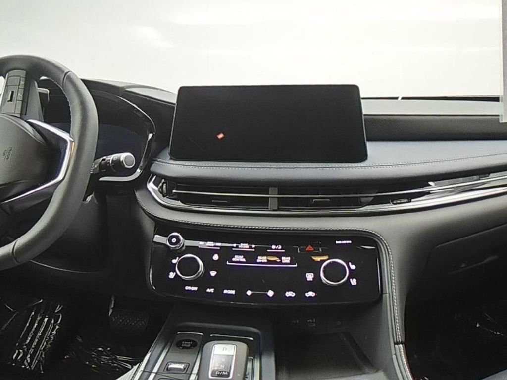 New 2026 INFINITI QX60 Sport w/ Dark Cargo Package image 21