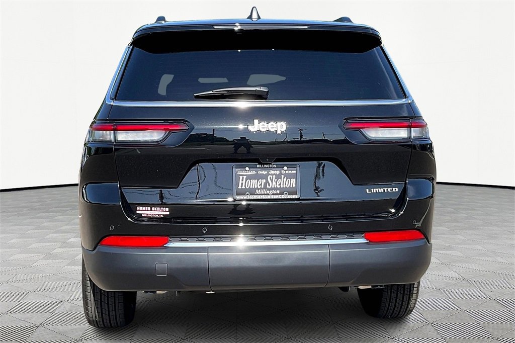 New 2025 Jeep Grand Cherokee L Limited w/ Trailer Tow Package image 4