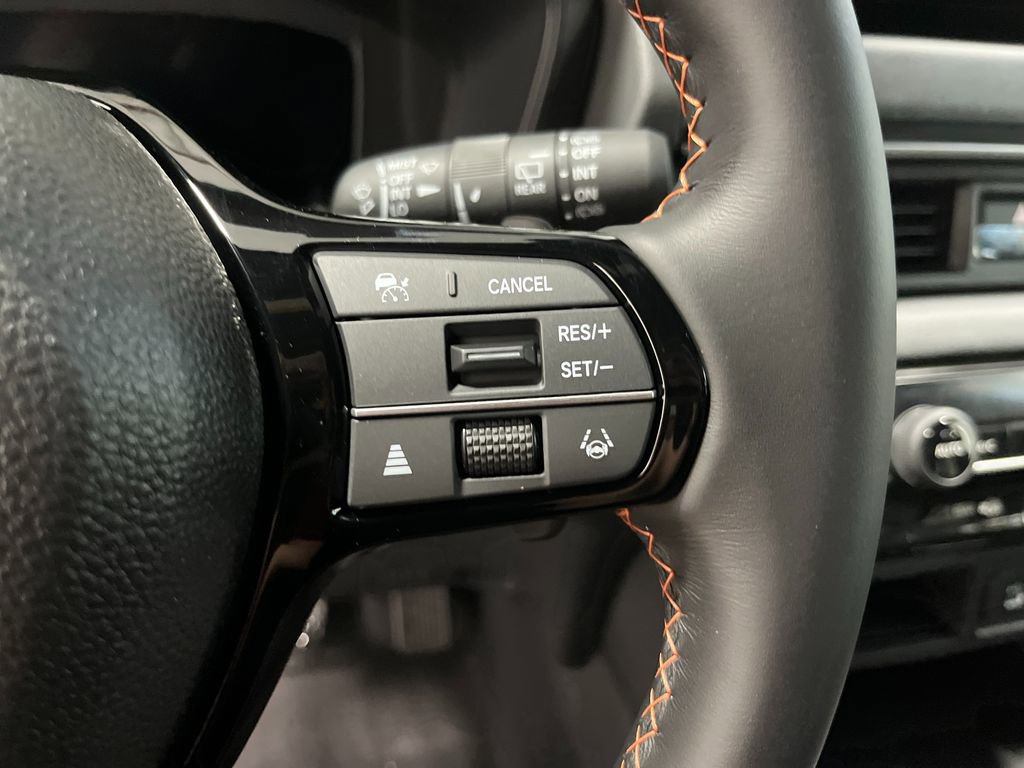 New 2026 Honda Pilot Sport image 18