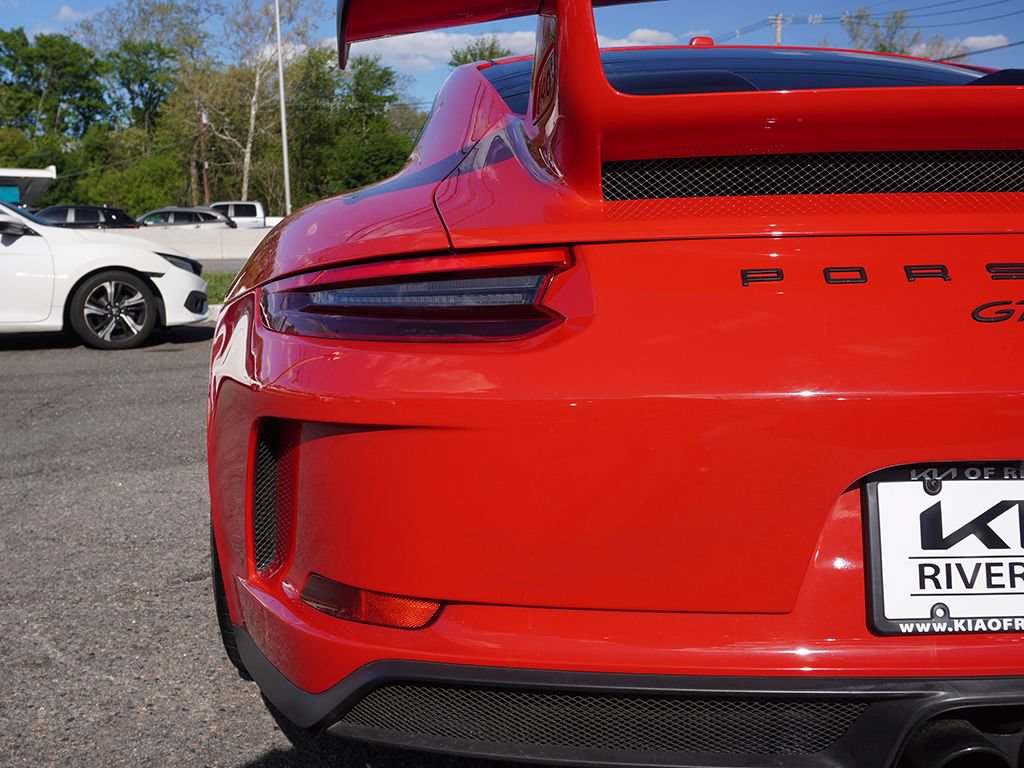 Used 2018 Porsche 911 GT3 RWD image 11