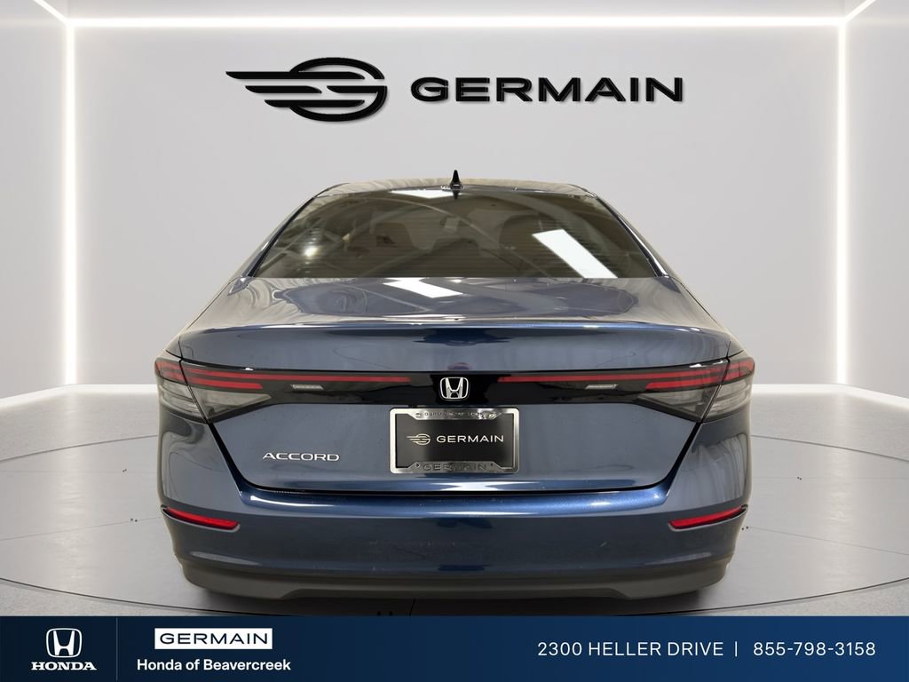 Certified 2025 Honda Accord SE image 7