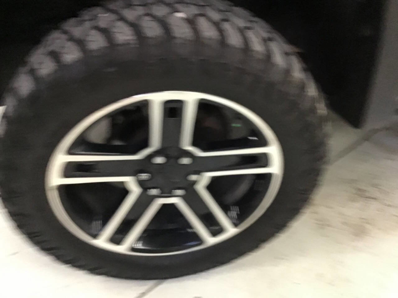 Used 2017 Chevrolet Silverado 1500 High Country AWD/4WD image 9