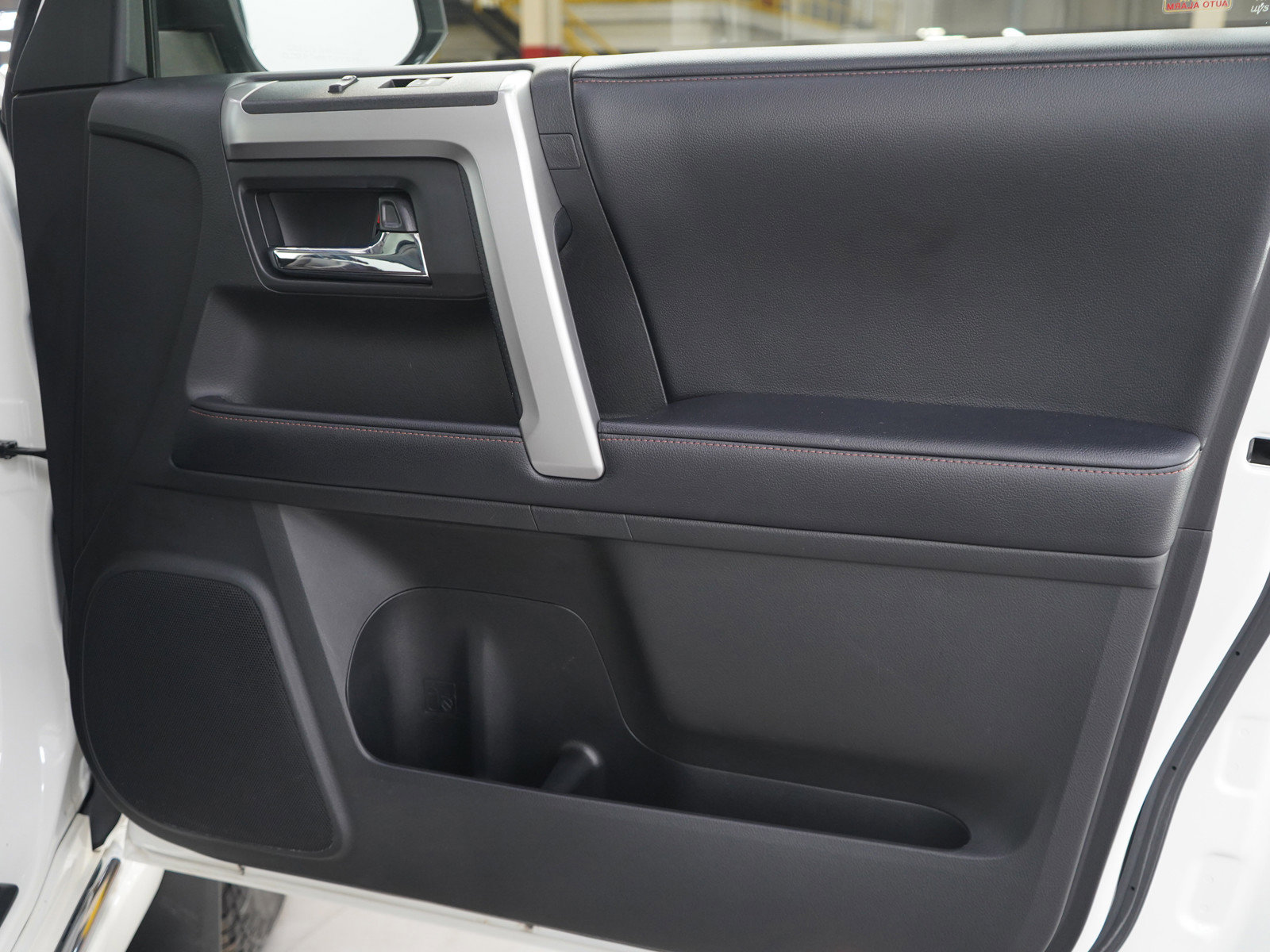 Used 2019 Toyota 4Runner Limited image 9