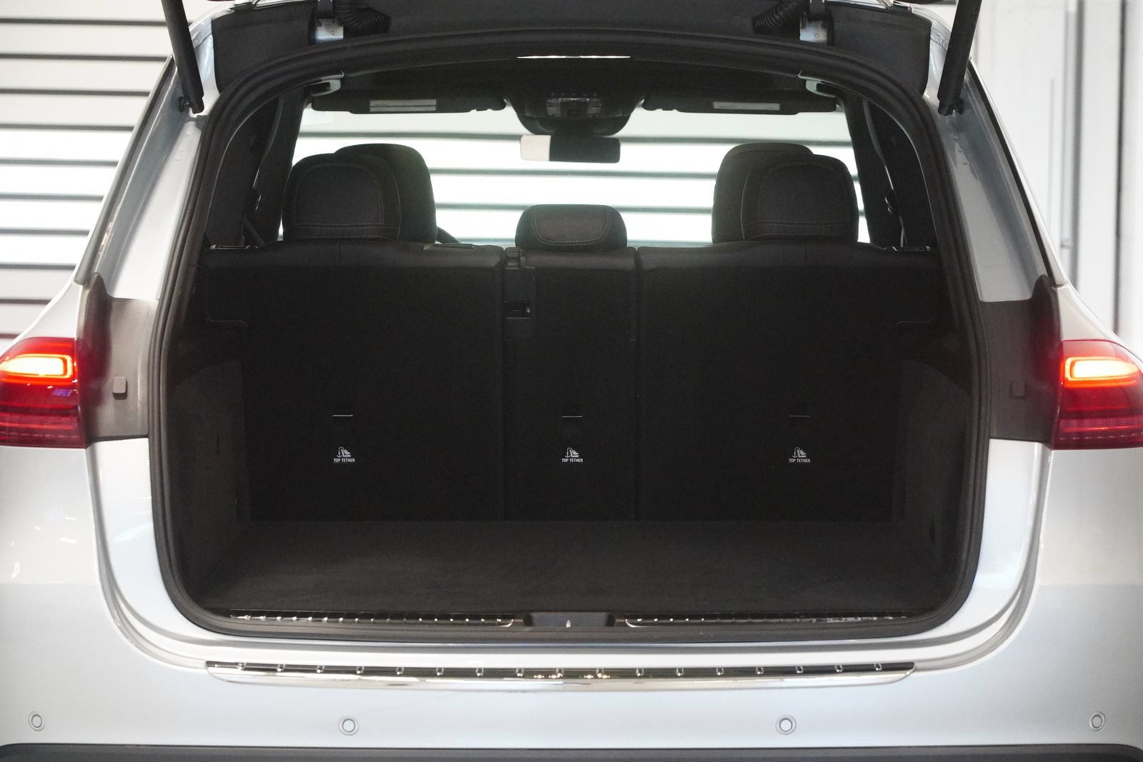 Certified 2025 Mercedes-Benz GLE 450e 4MATIC image 31