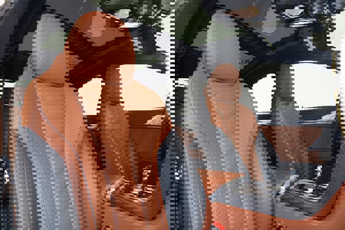 Used 2025 BMW 840i xDrive w/ M Sport Professional Package image 38