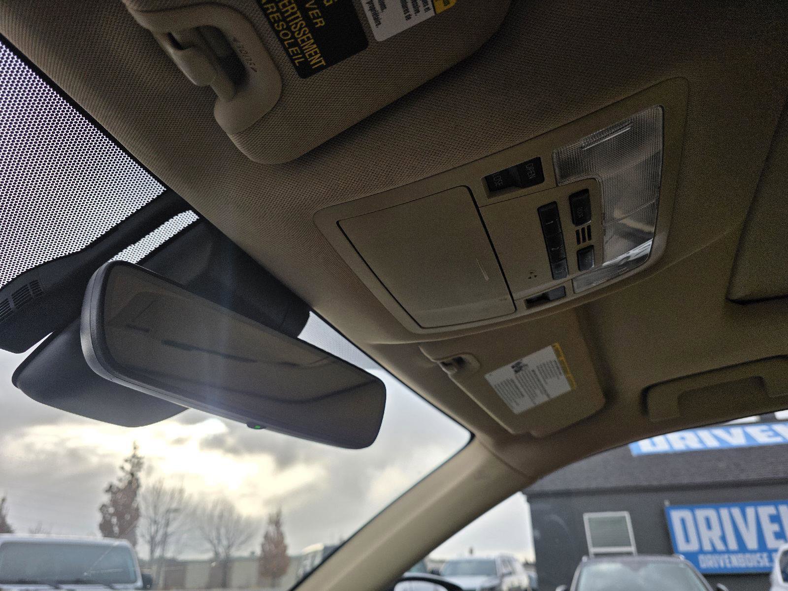 Used 2019 Toyota Highlander Limited image 23