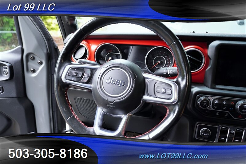 Used 2022 Jeep Gladiator Rubicon w/ Cold Weather Group AWD/4WD image 24