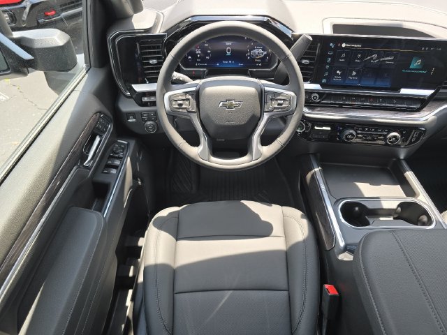 New 2026 Chevrolet Silverado 2500 LTZ w/ LTZ Plus Package AWD/4WD image 13