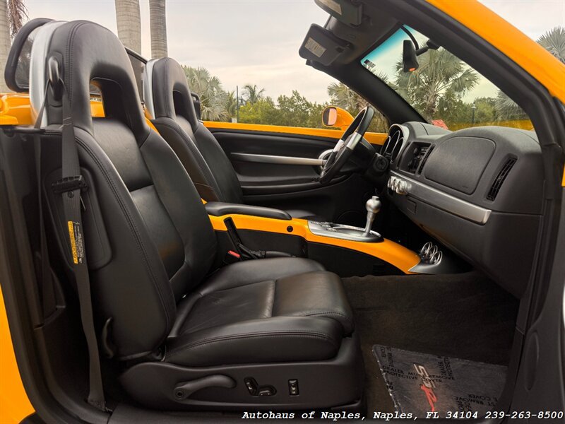 Used 2005 Chevrolet SSR w/ Preferred Equipment Group RWD image 22