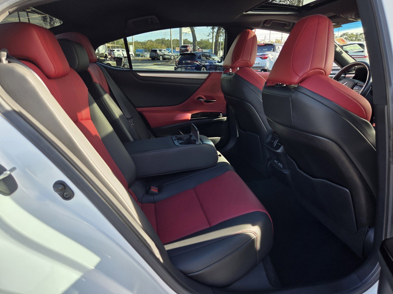 Used 2023 Lexus ES 350 F Sport w/ Accessory Package (Z2) image 16