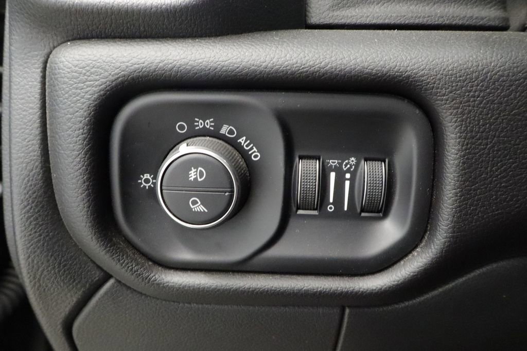 Used 2024 RAM 3500 Laramie w/ Night Edition AWD/4WD image 25