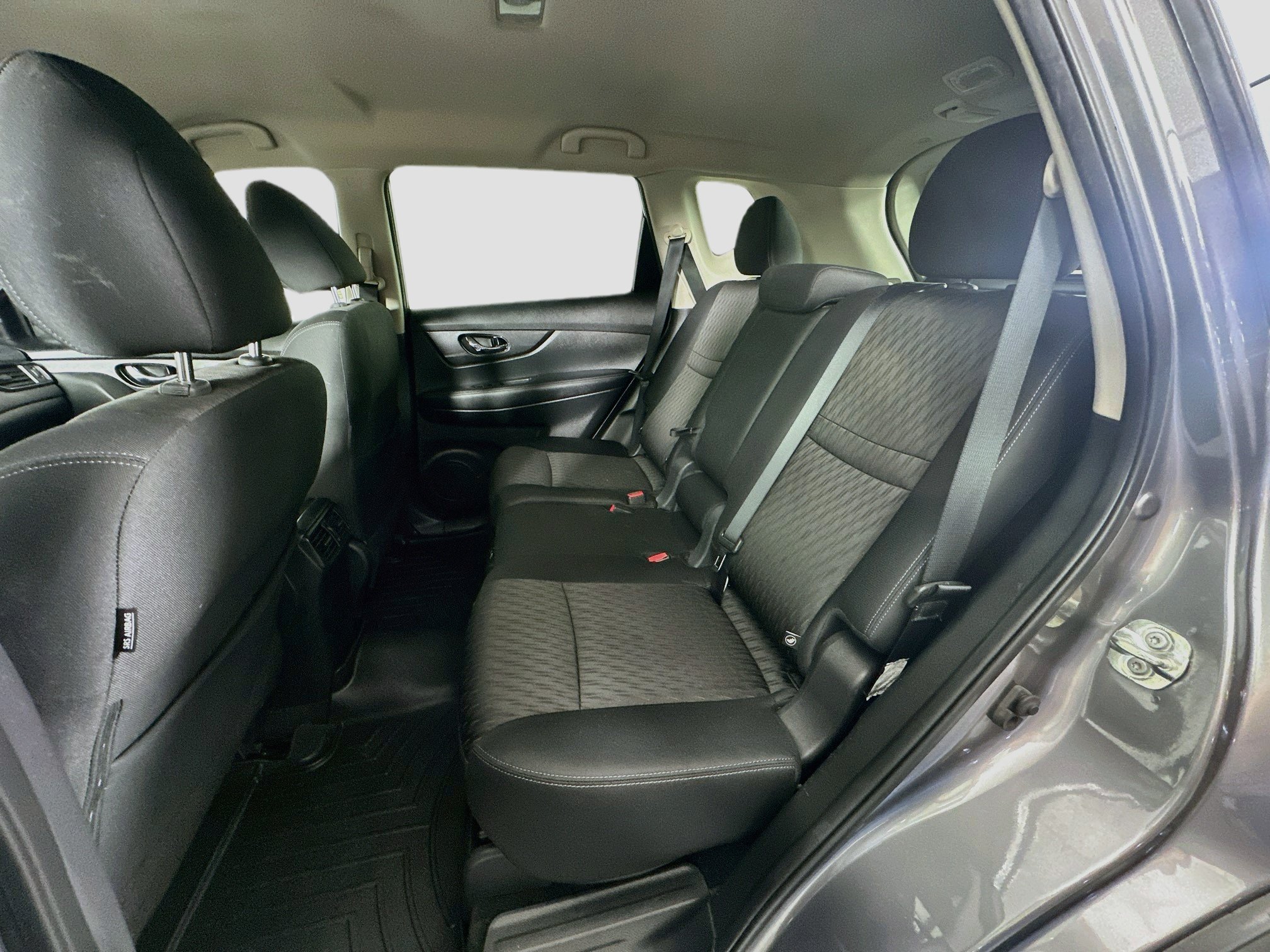 Used 2019 Nissan Rogue SV FWD image 28