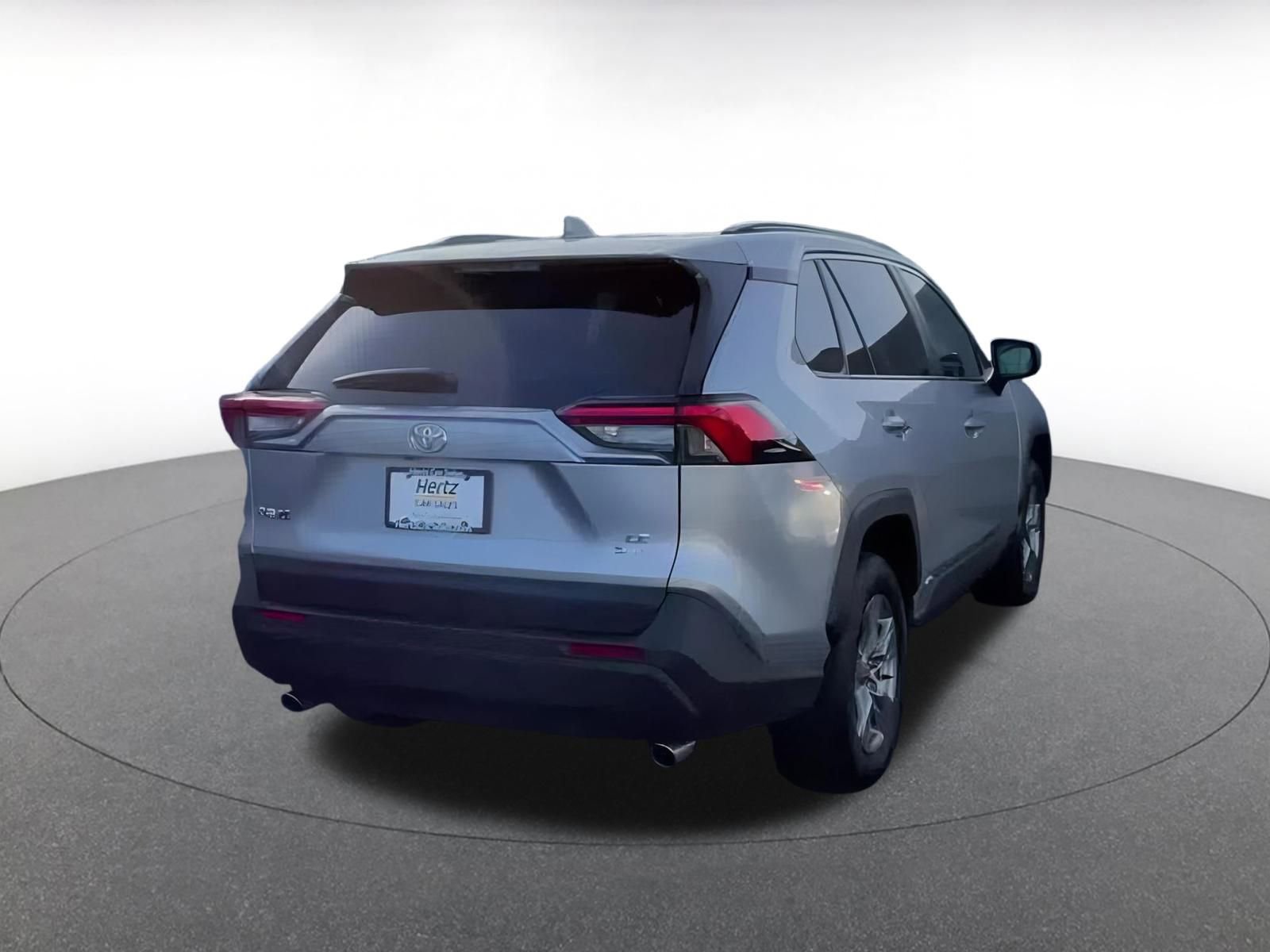 Used 2025 Toyota RAV4 LE image 13