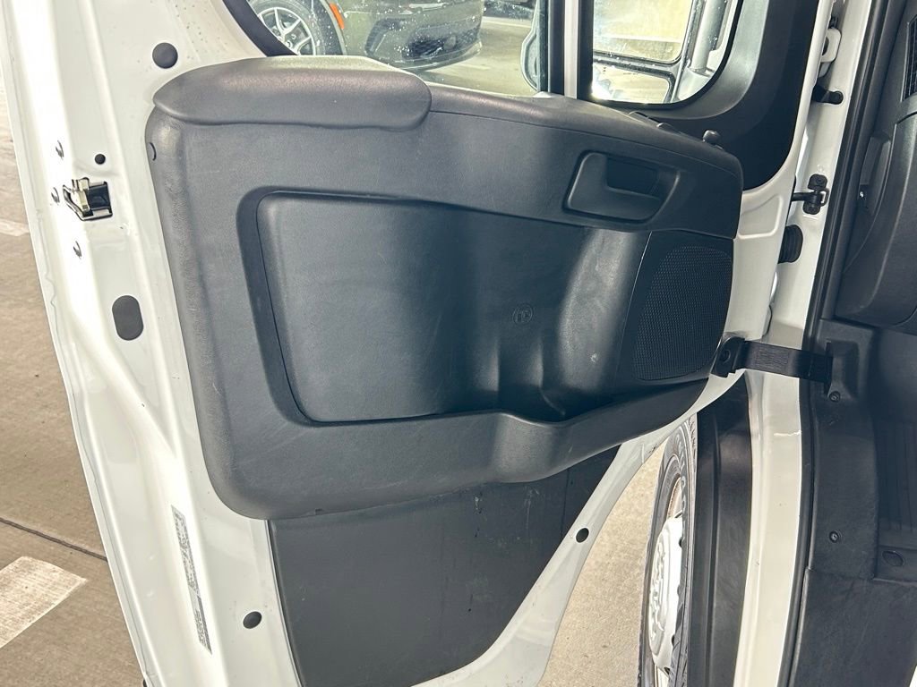 Used 2023 RAM ProMaster 2500 image 31