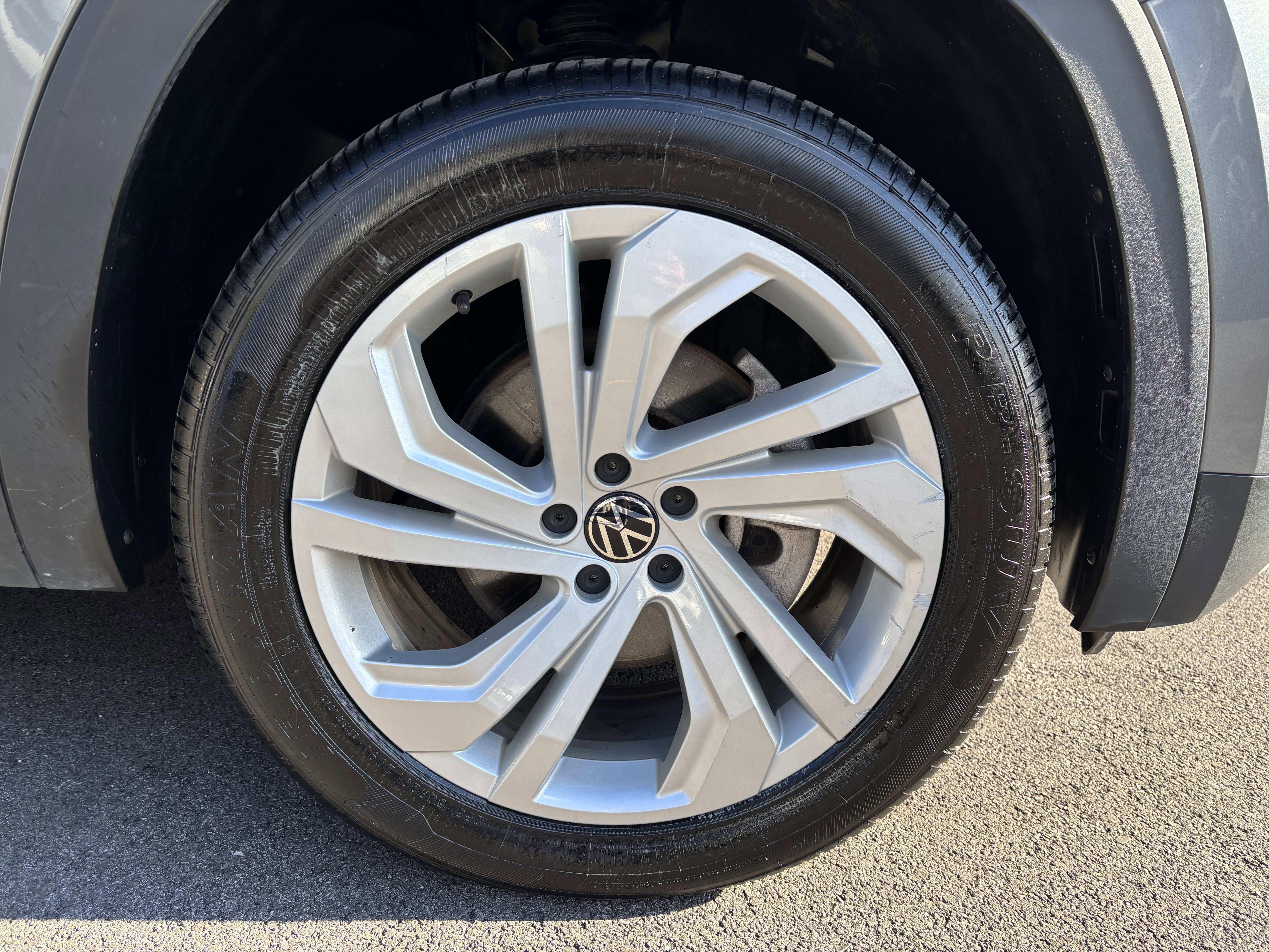 Used 2022 Volkswagen Atlas SE image 12
