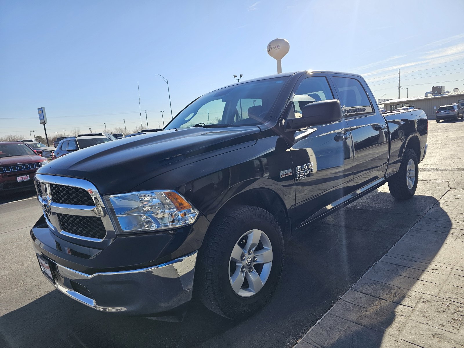 Used 2021 RAM 1500 Classic SLT image 7