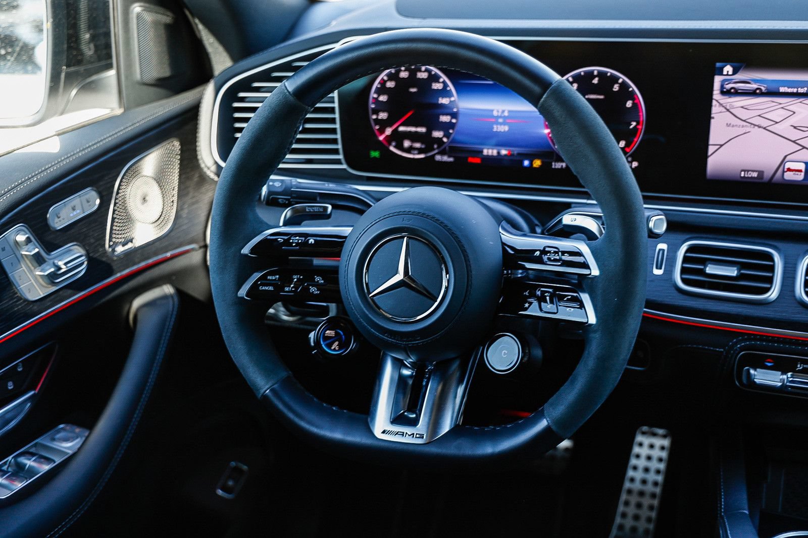 Used 2025 Mercedes-Benz GLE 53 AMG 4MATIC Coupe image 13