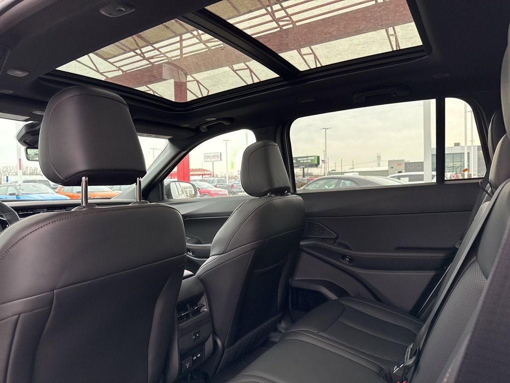 New 2026 Jeep Cherokee Overland w/ Advanced Pro Tech Group image 29