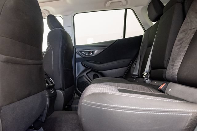 Used 2025 Subaru Outback Premium AWD/4WD image 25
