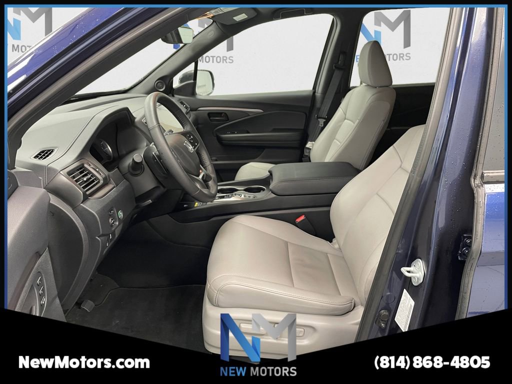 Used 2024 Honda Passport EX-L image 7