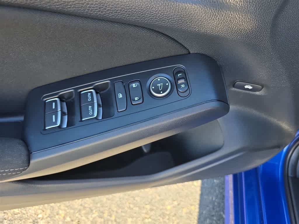 Certified 2024 Honda Civic EX image 17