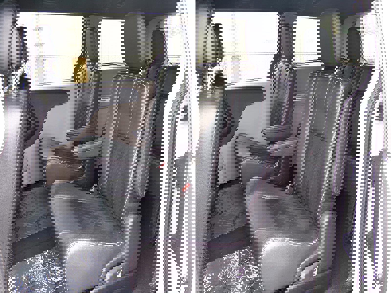 Used 2017 Dodge Grand Caravan SXT image 12