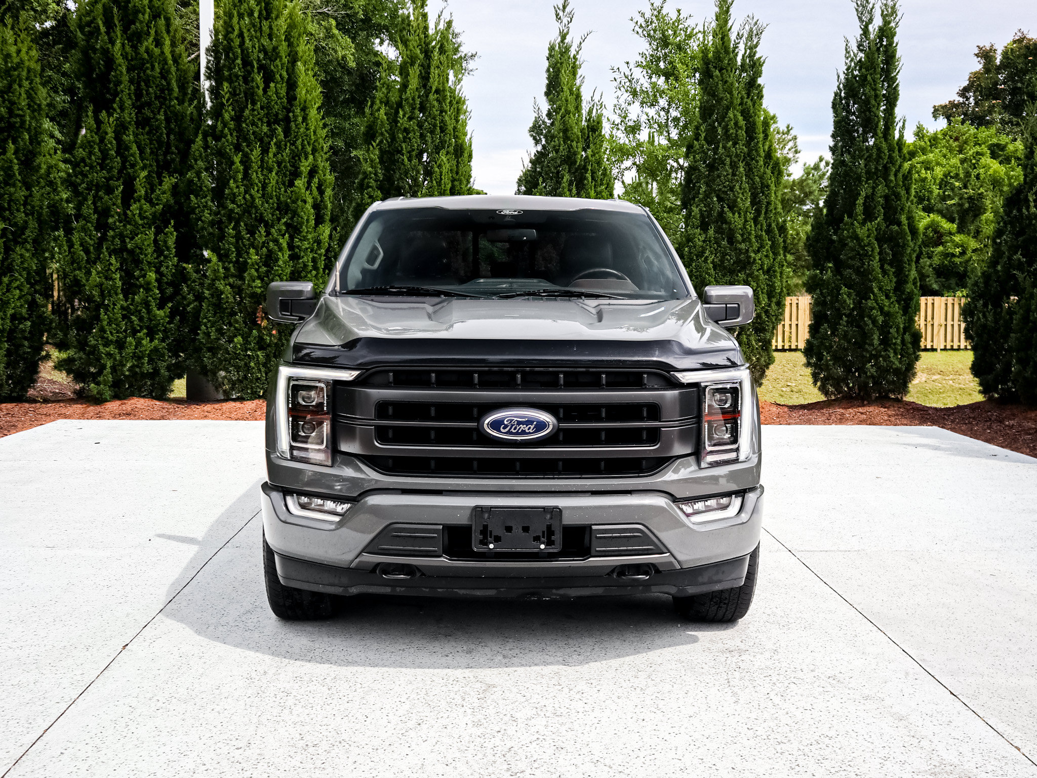 Used 2021 Ford F150 Lariat w/ Equipment Group 502A High AWD/4WD image 3