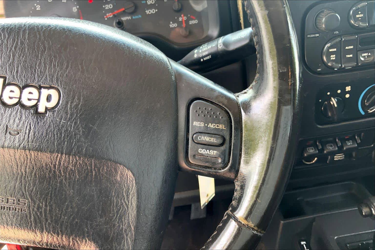 Used 2005 Jeep Wrangler X AWD/4WD image 24