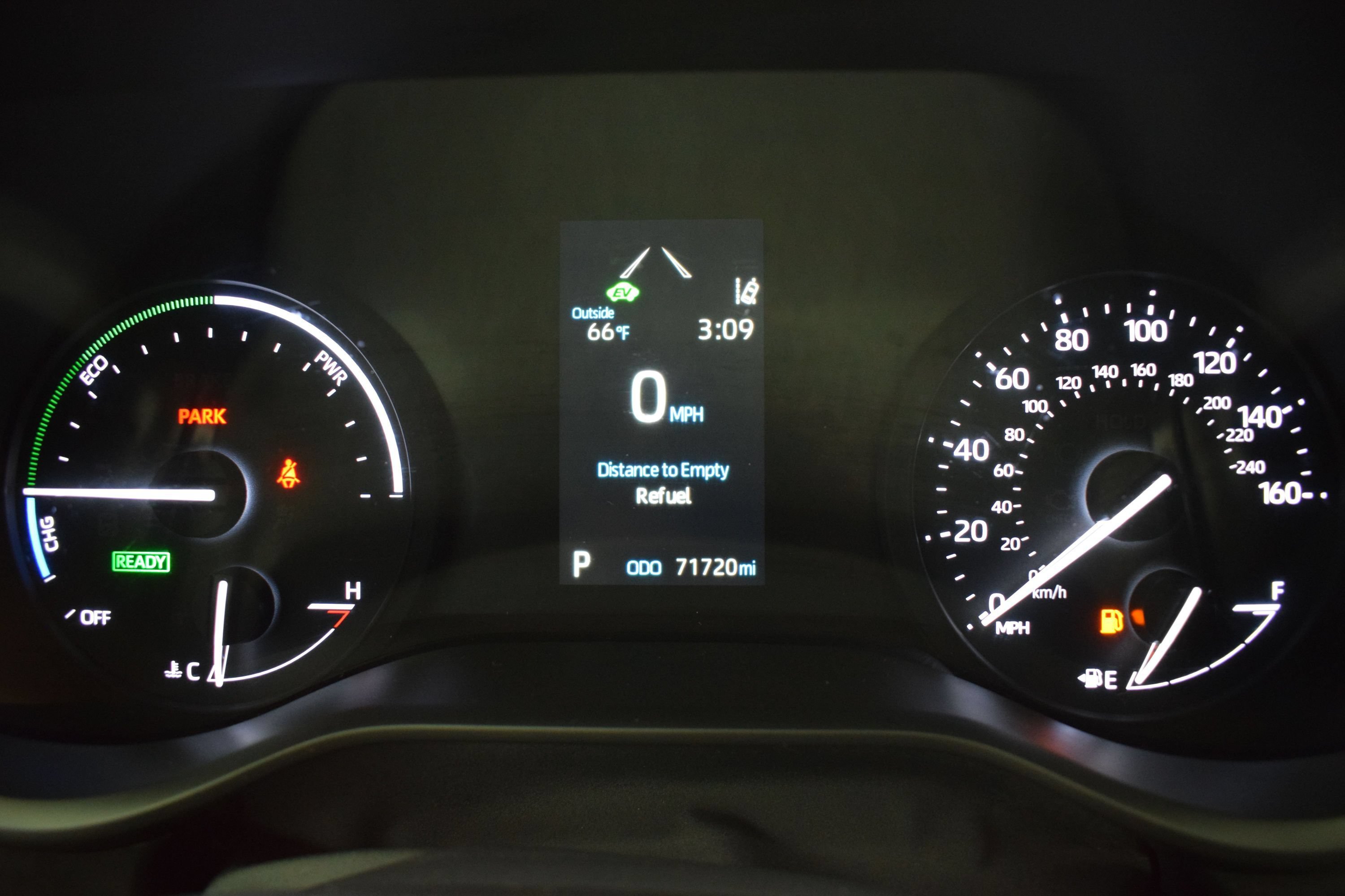 Used 2021 Toyota Sienna XLE FWD image 19