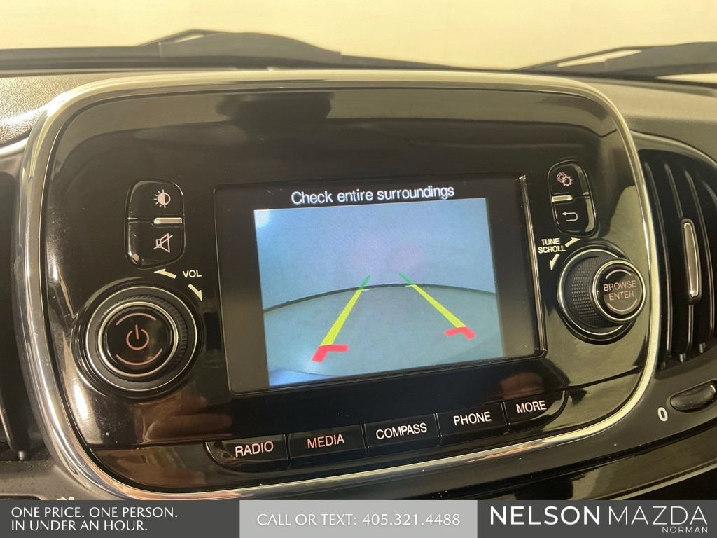 Used 2018 FIAT 500 Pop w/ Urbana Appearance Package FWD image 11
