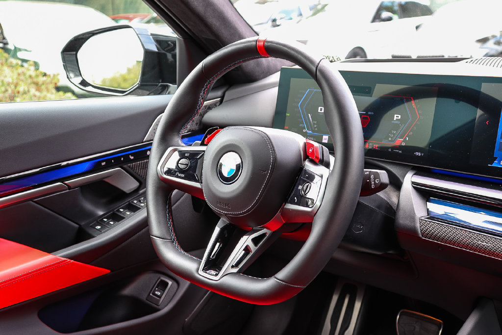 Used 2025 BMW M5 Touring AWD/4WD image 15