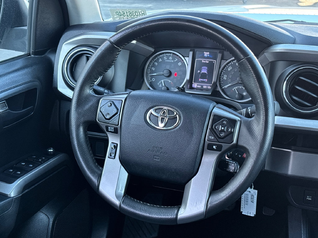 Used 2017 Toyota Tacoma SR5 w/ Tow Package RWD image 23