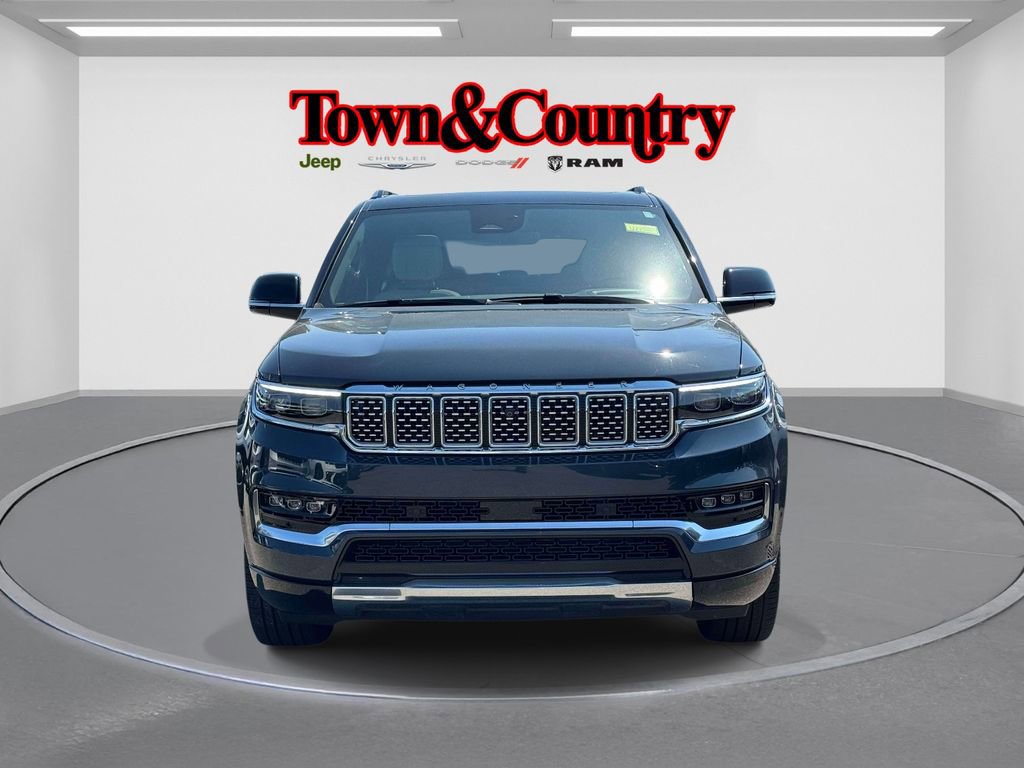 Certified 2025 Jeep Grand Wagoneer 4WD image 3