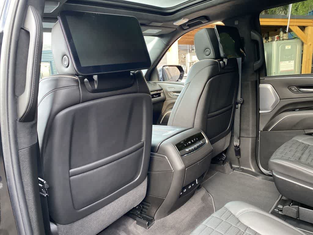 Certified 2024 Cadillac Escalade ESV Sport Platinum w/ LPO, ONYX Package AWD/4WD image 16