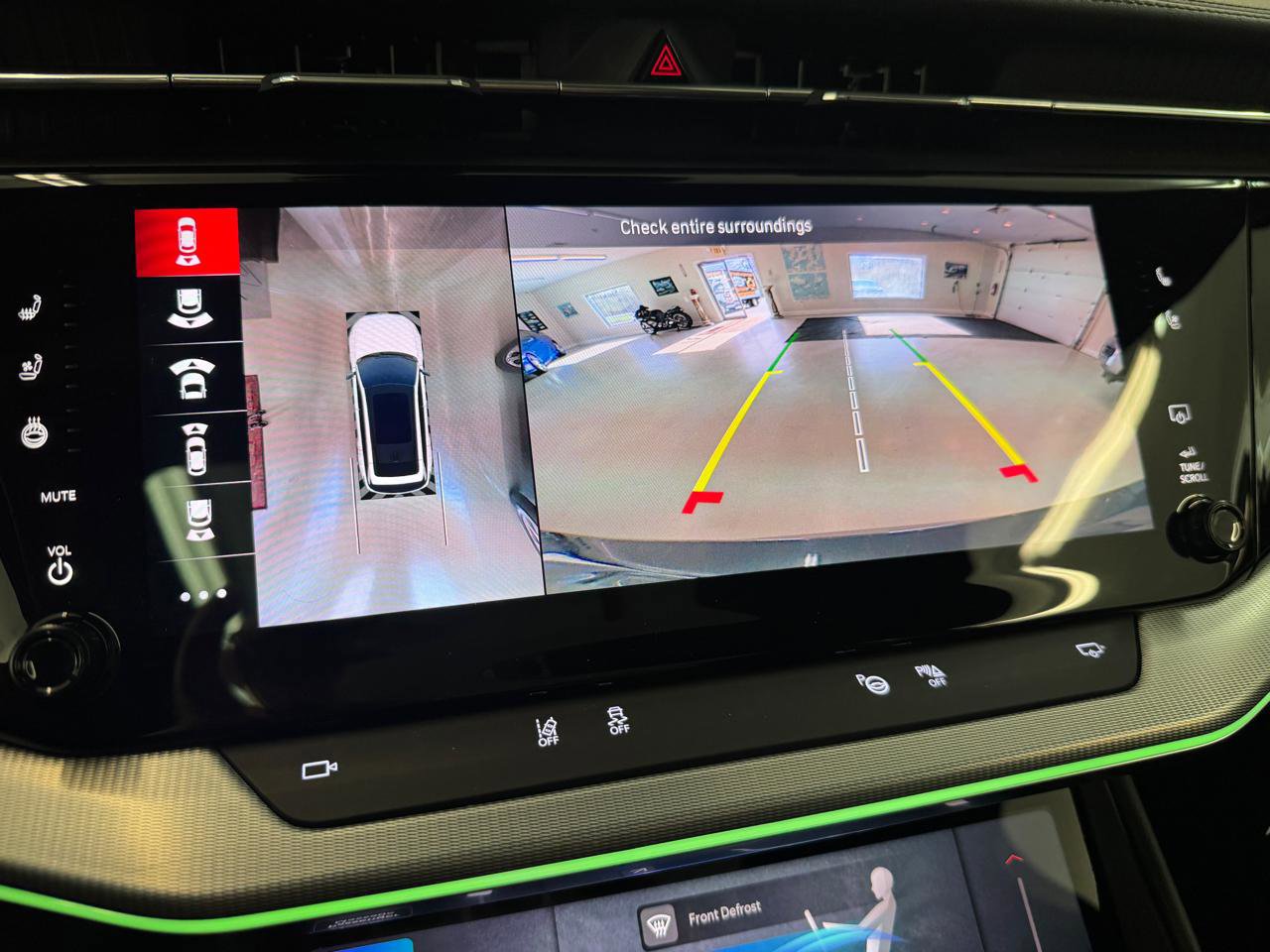 Used 2024 Jeep Wagoneer Launch Edition AWD/4WD image 14