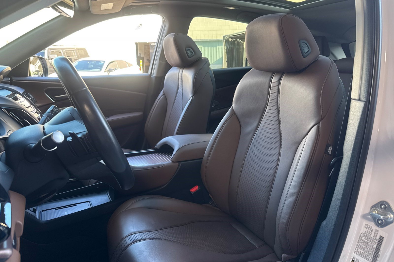 Used 2023 Acura RDX w/ Technology Package FWD image 5