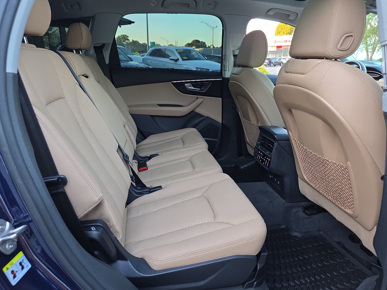 Used 2022 Audi Q7 2.0T Premium Plus w/ Premium Plus Package image 26