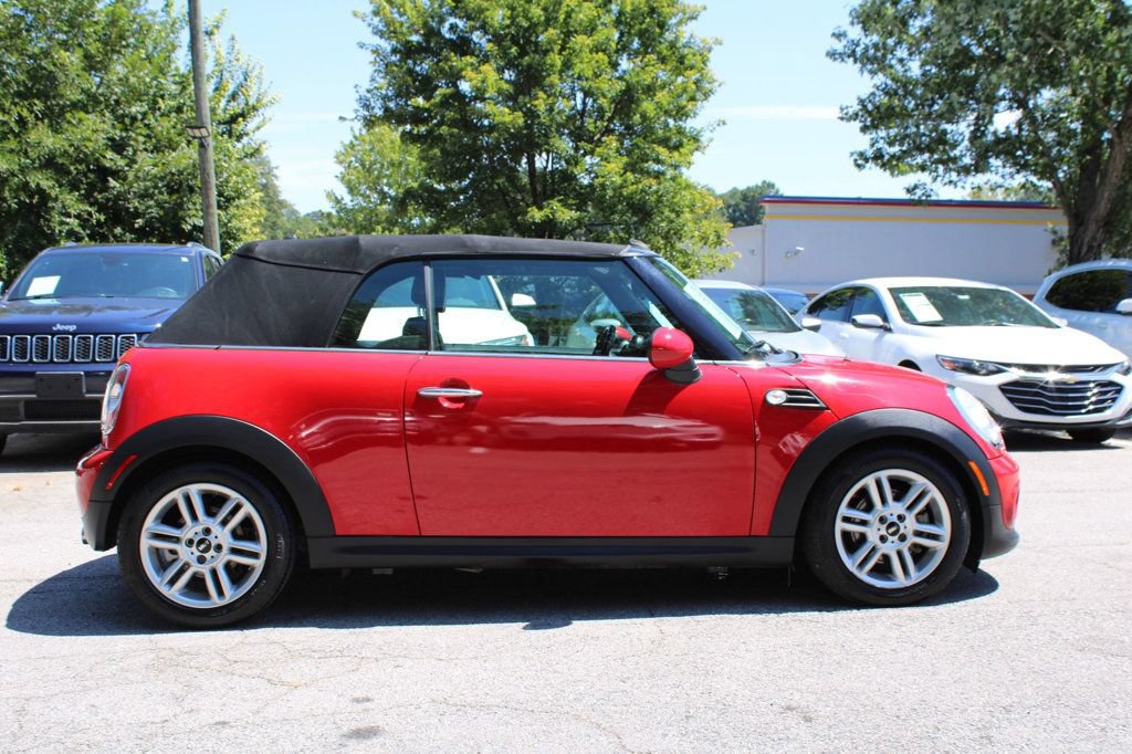 Used 2011 MINI Cooper Convertible FWD image 10