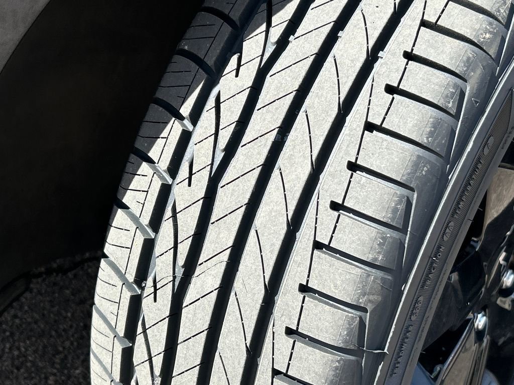 Used 2023 Kia Carnival SX Prestige image 34