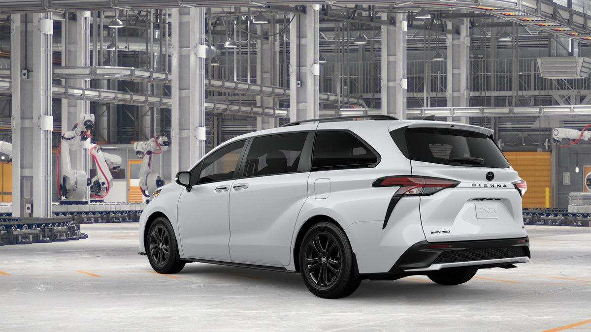 New 2026 Toyota Sienna XSE AWD/4WD image 6