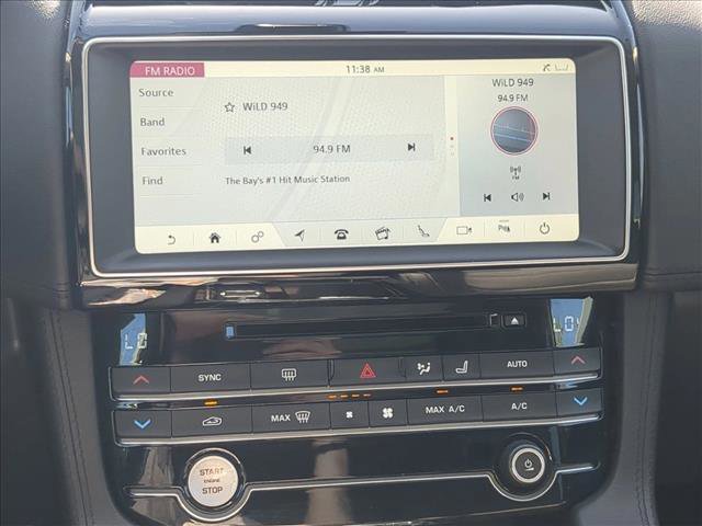 Used 2019 Jaguar F-PACE Prestige image 15