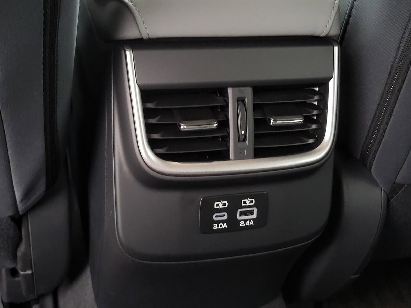 Certified 2025 Subaru Outback Premium AWD/4WD image 14