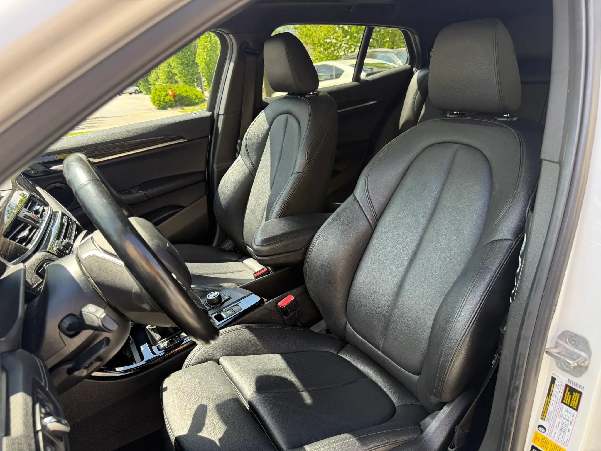 Used 2018 BMW X2 xDrive28i w/ Convenience Package AWD/4WD image 11