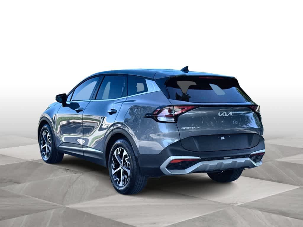 Used 2024 Kia Sportage EX FWD image 6