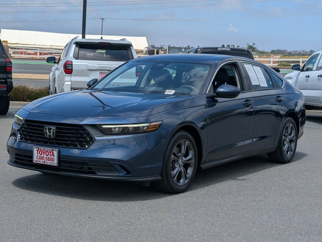 Used 2023 Honda Accord EX image 10