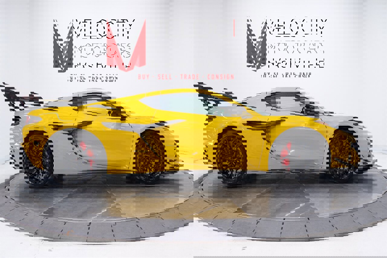 Used 2026 Chevrolet Corvette ZR1 w/ ZR1 Carbon Fiber Aero Package image 11